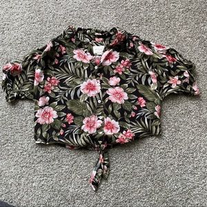 American Eagle Tropical Crop Top
